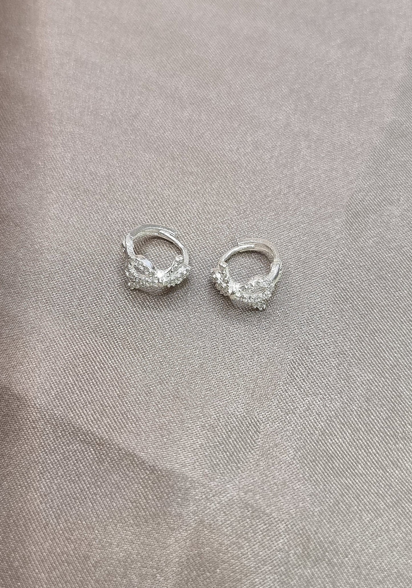 Princess Diamond Bow Earring