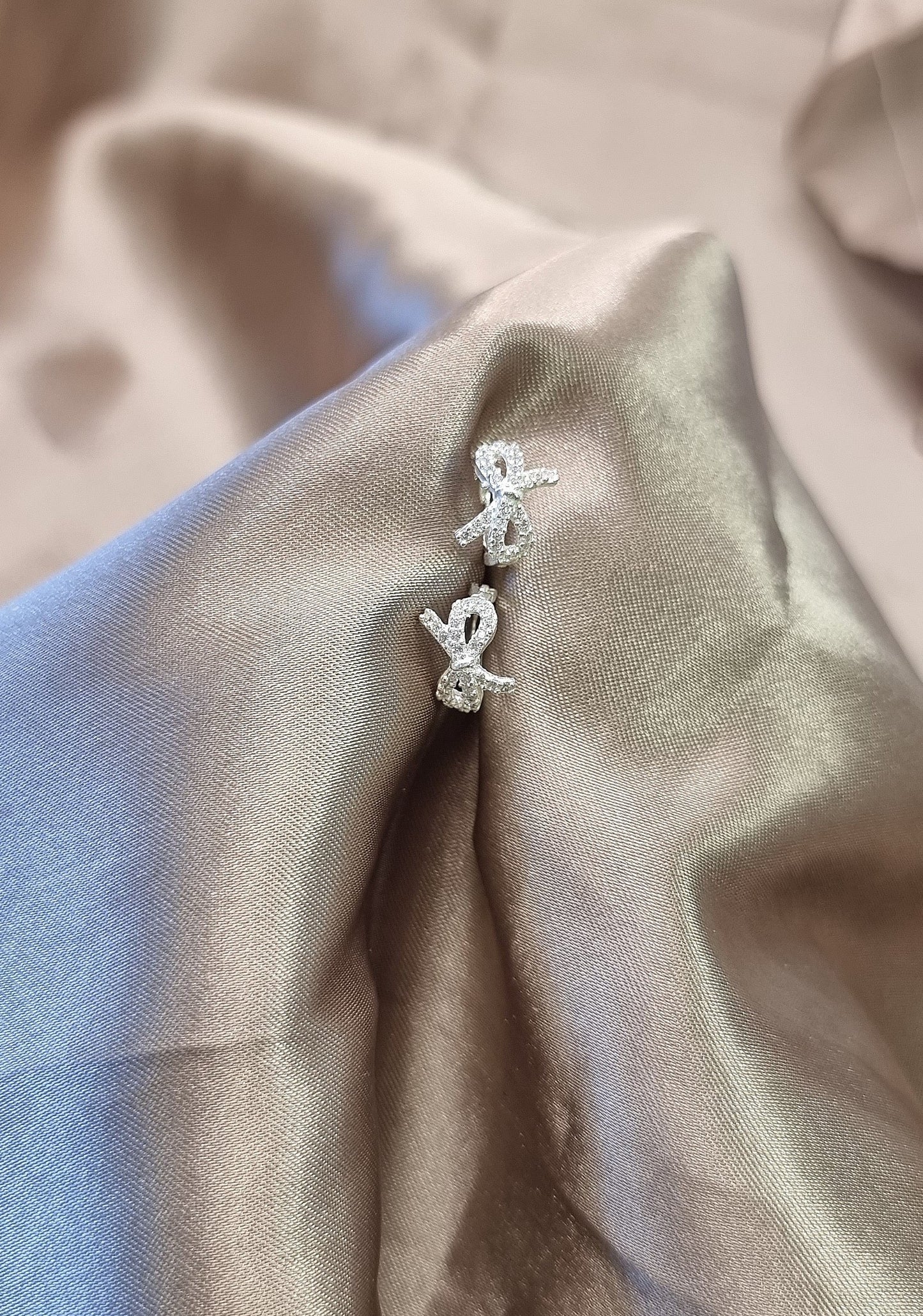 Princess Diamond Bow Earring